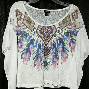 Tribal top