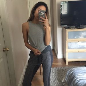 PACSUN Side Showing Crop