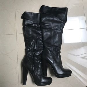 Jessica Simpson black boots