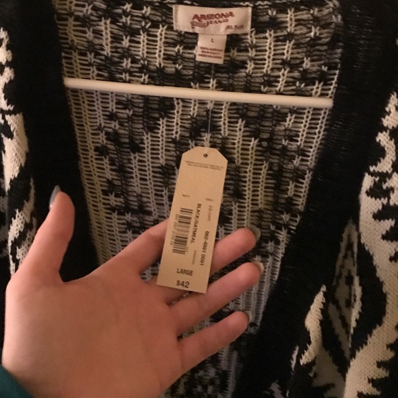 Aztec Print Sweater - Picture 3 of 3