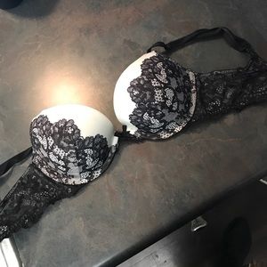 Victoria's Secret Dream Angles Push Up Bra