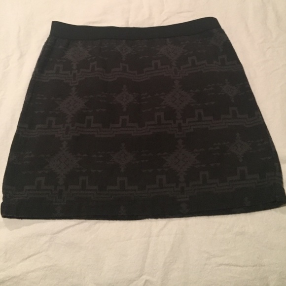 Aztec print skirt