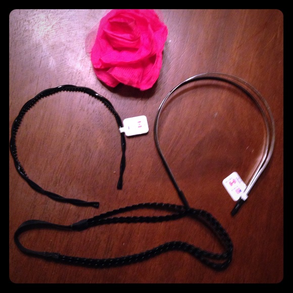 Black and pink hair headbands & rose clip