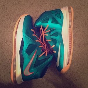 Lebron X