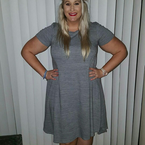 Lularoe grey carly dress. Size Large