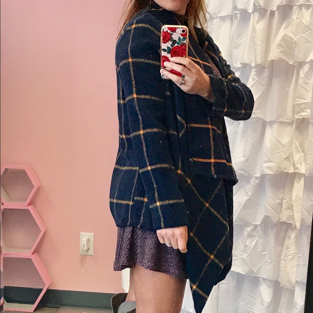 Cardigan/Coat - Picture 4 of 5