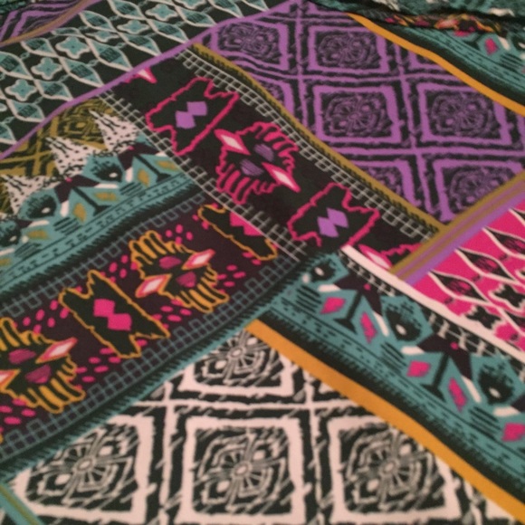 3/$25 Pattern Shift Dress - Picture 3 of 4