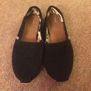 Black Toms Slip Ons