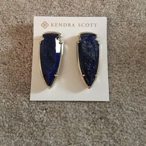 NWT Kendra Scott earrings