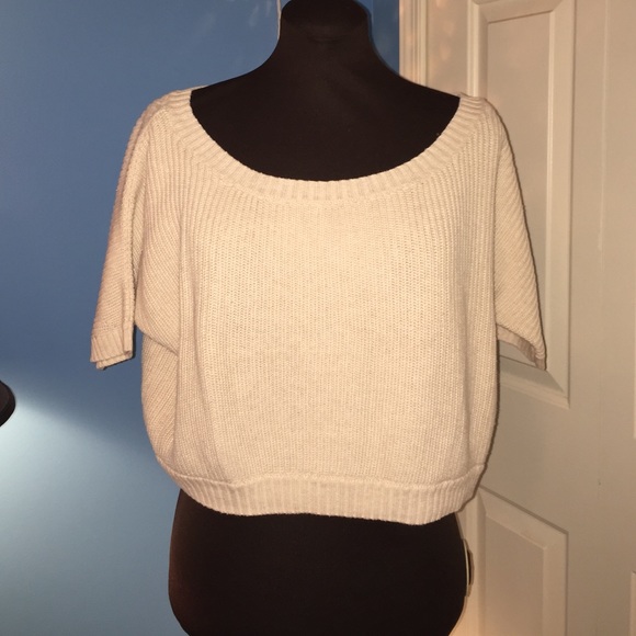Crop sweater