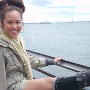 Meet your Posher, Queena