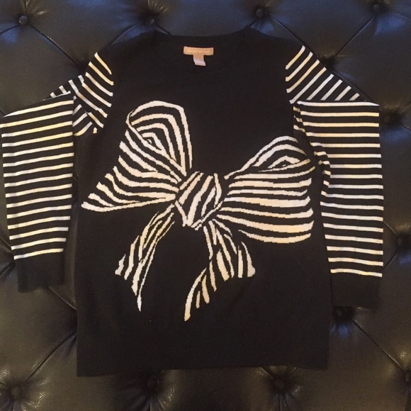 Banana Republic Sweater with Bow Detail-Large