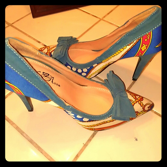 WILDROSE pumps