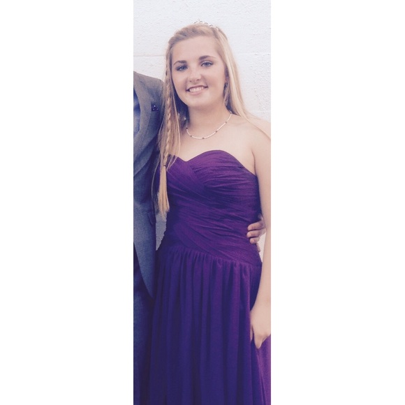 Dress - Picture 4 of 4