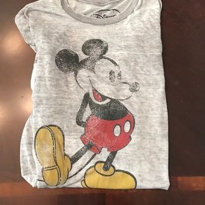 Super soft, vintage feel Mickey Mouse t shirt xl