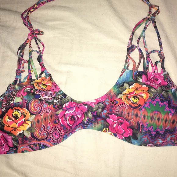 Floral bikini top