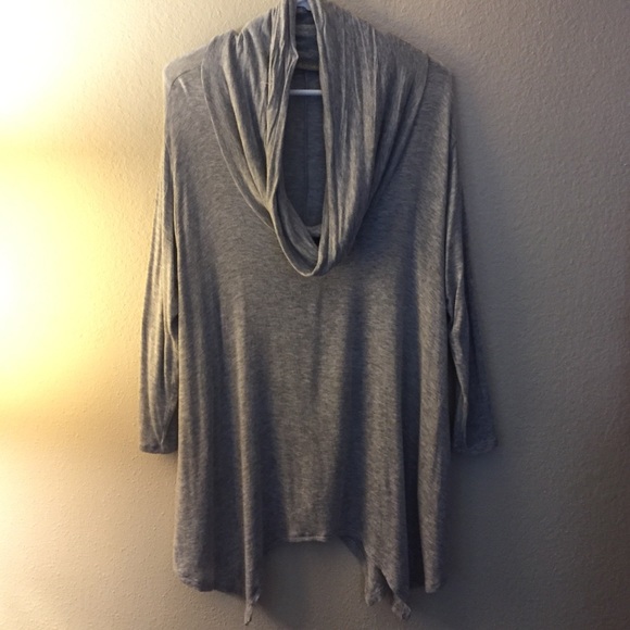 Grey sweater (read description)