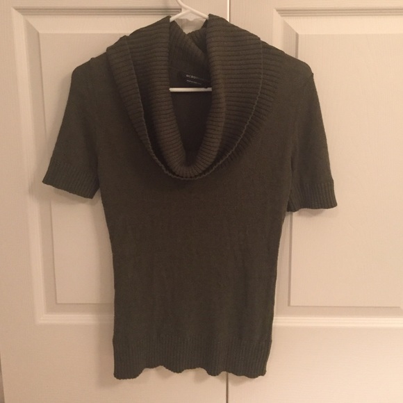 BCBG Sweater - Picture 4 of 4