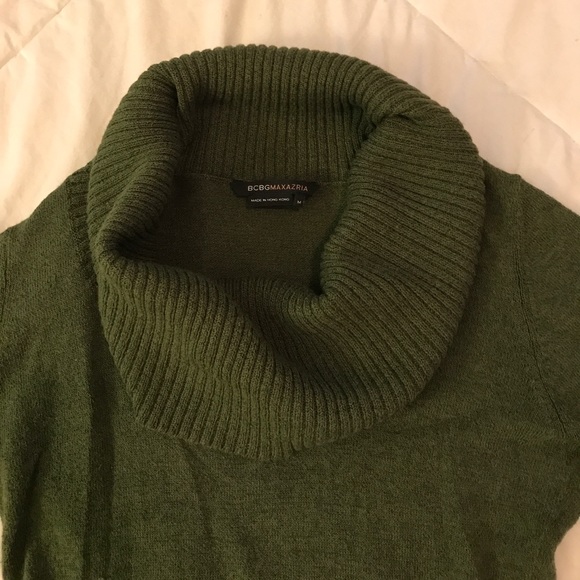 BCBG Sweater - Picture 3 of 4