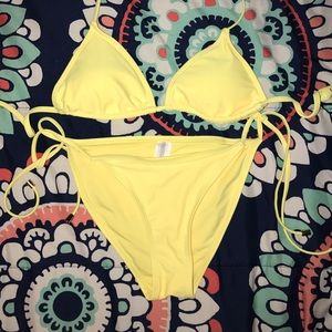 BUNDLE OF 2 Bikinis