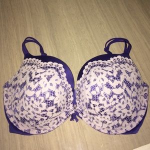 Victoria's Secret Very Sexy Push-Up bra 34DDD