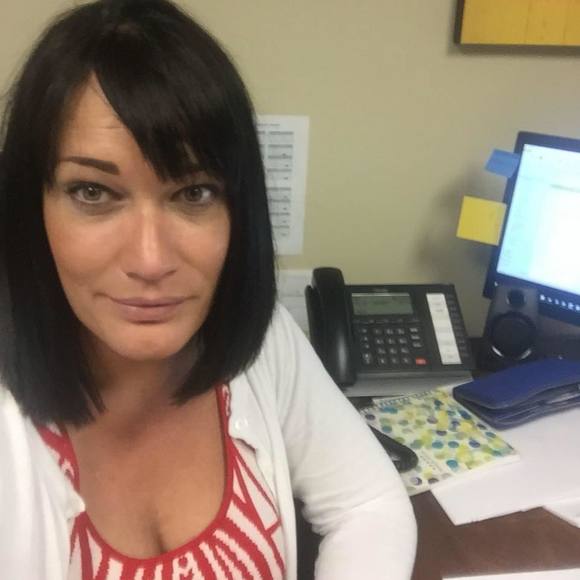 Meet your Posher, Valerie