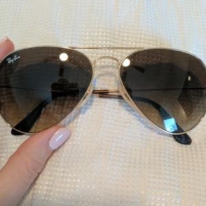 Ray-Ban Aviator Sunglasses