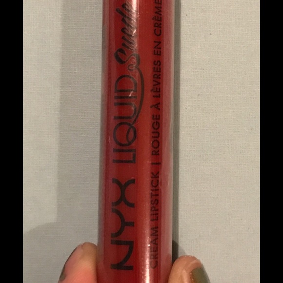 |NYX| Liquid Suede- cream lipstick-"Kitten Heels"