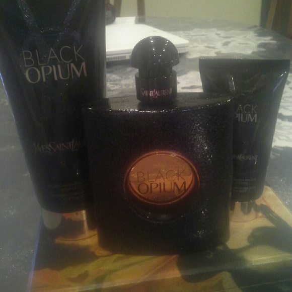 Yves Saint Laurent - Black Opium Perfume Set