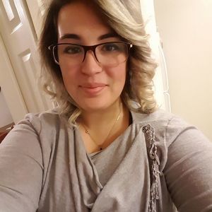 Meet your Posher, Annalee