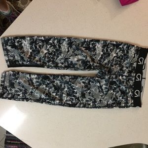 Gapfit cropped workout pants!