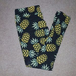 UNICORN LULAROE pineapple leggings TC