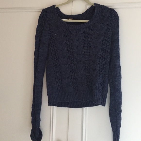 Navy free people sweater!
