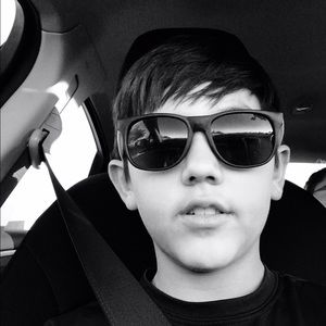 Meet your Posher, Shawn