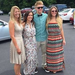 Meet your Posher, Austin