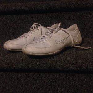 NIKE mix down 2 cheer shoes