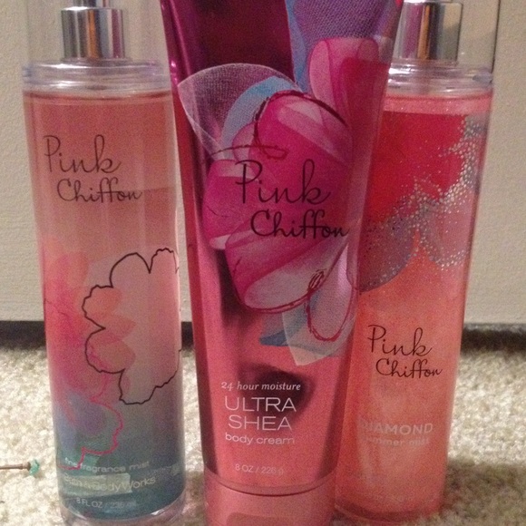 Bath & Body Works Pink Chiffon