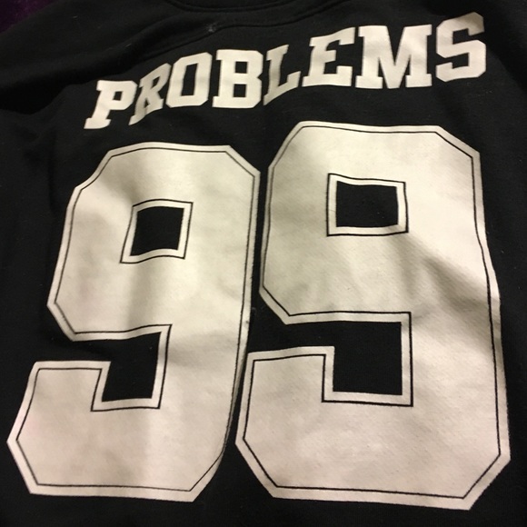 Sweatshirt - Picture 2 of 4