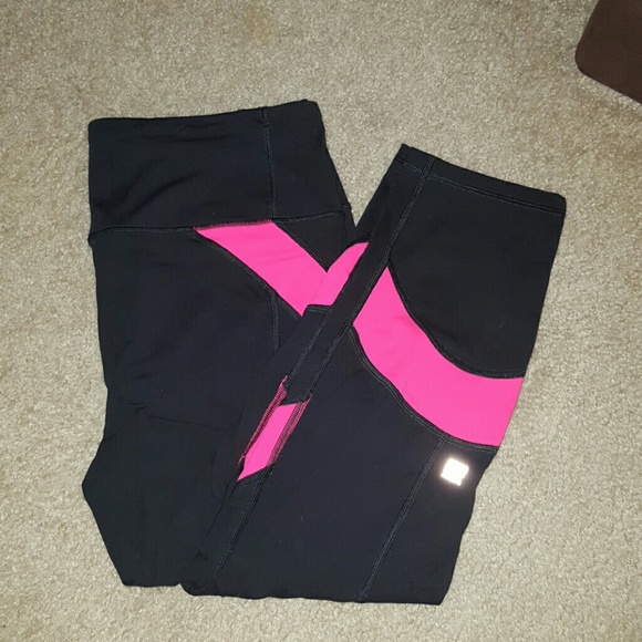 Victorias secret X Sport workout leggings. Large
