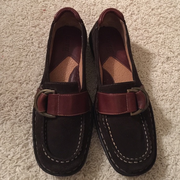 Brown Born loafers