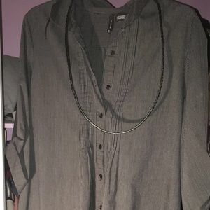 New Direction XL Women's Dress Shirt with Belt