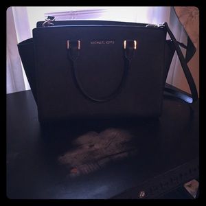 Michael Kors Selma bag large tote
