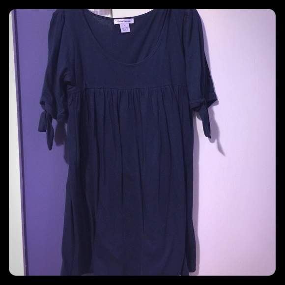 Long Navy Blue Tee With Bows
