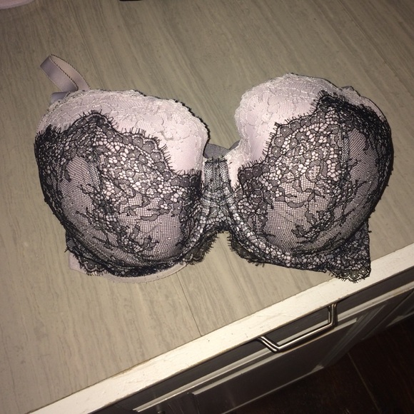 Victoria's Secret Lined Demi pink/black lace 34DDD