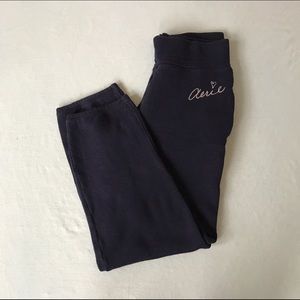 Aerie navy sweatpants with pockets