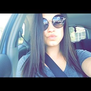 Meet your Posher, Meagan