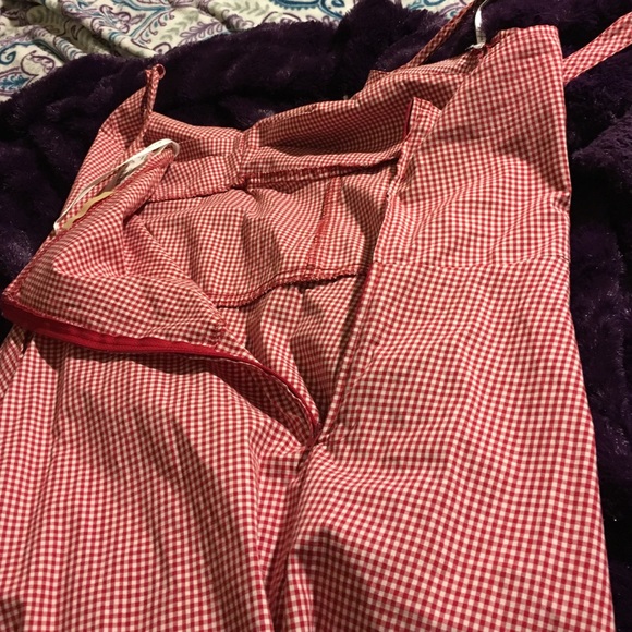 Dress - Picture 4 of 4
