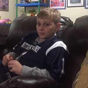 Meet your Posher, April