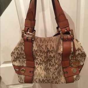 Michael Kors purse