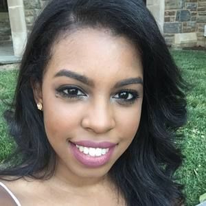 Meet your Posher, Aisha